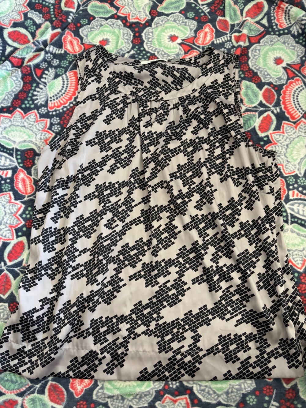 Sejour Black & Cream Pixel-Block Maxi Skirt